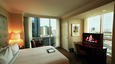 one bedroom balcony suite mgm signature|signature one bedroom suites.